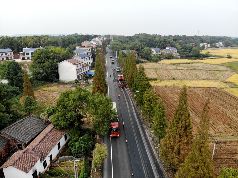 挑燈夜戰(zhàn)搶工期，不懼疫情迎國檢