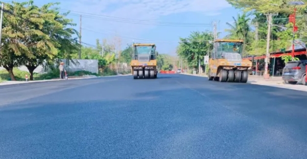 熱烈祝賀海南省國道G540毛九線抱由至九所段改建工程交工驗收